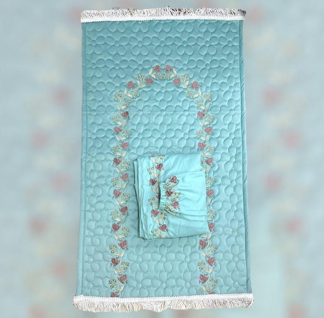 طقم صلاة مكون من شرشف صلاة وسجاد ١ سم