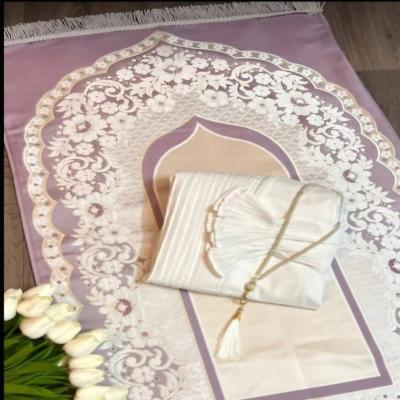 شرشف صلاة مكسر وسجاد