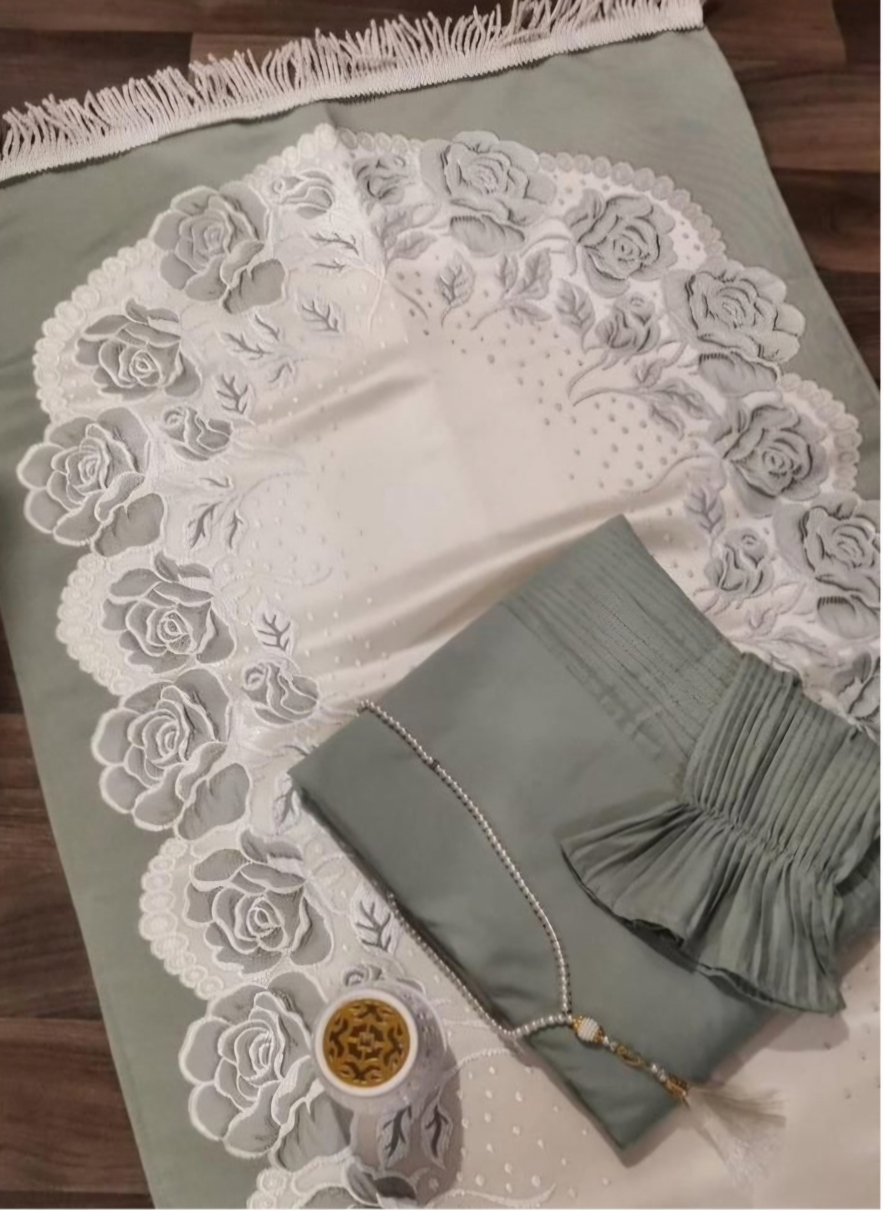 شرشف صلاة مكسر وسجاد